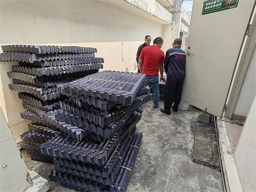 夏季冷卻塔漂水出現(xiàn)大量白霧狀是怎么回事？冷卻塔白霧要怎么解決？