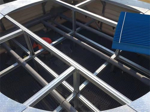 <a href=http://www.028gbyy.com/tags/16_0.html target=_blank class=infotextkey>玻璃鋼冷卻塔</a>風(fēng)機(jī)跳閘